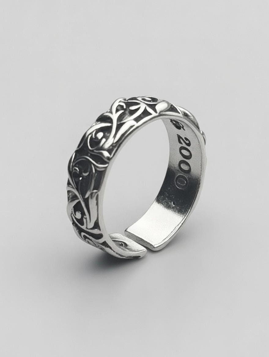 Bague Gothique Gravée Vintage – Acier Inoxydable Unisexe – Ajustable – Style Punk G avec Écriture Noire