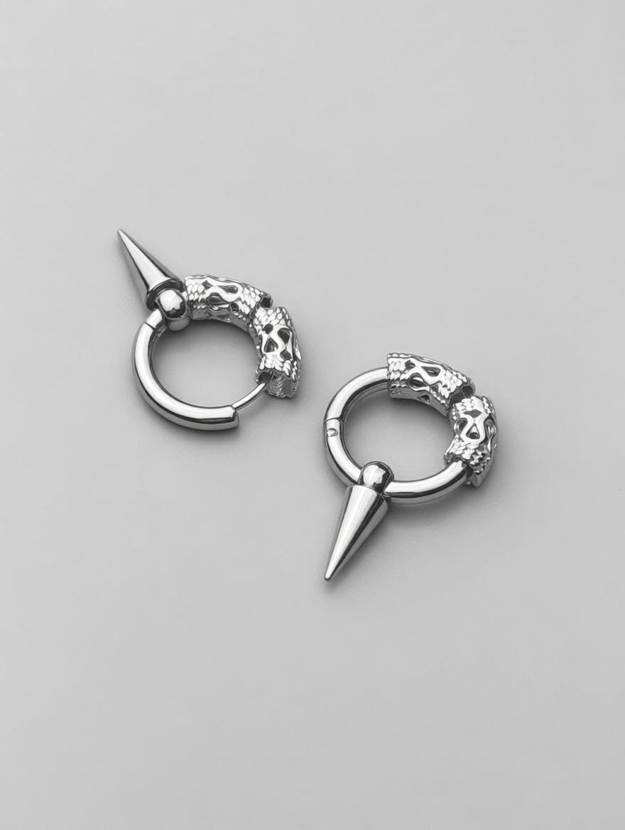 Boucles d’Oreilles Pointes Gravées – Acier Inoxydable | Unisexe, Waterproof & Style Rétro Gothique (Paire)