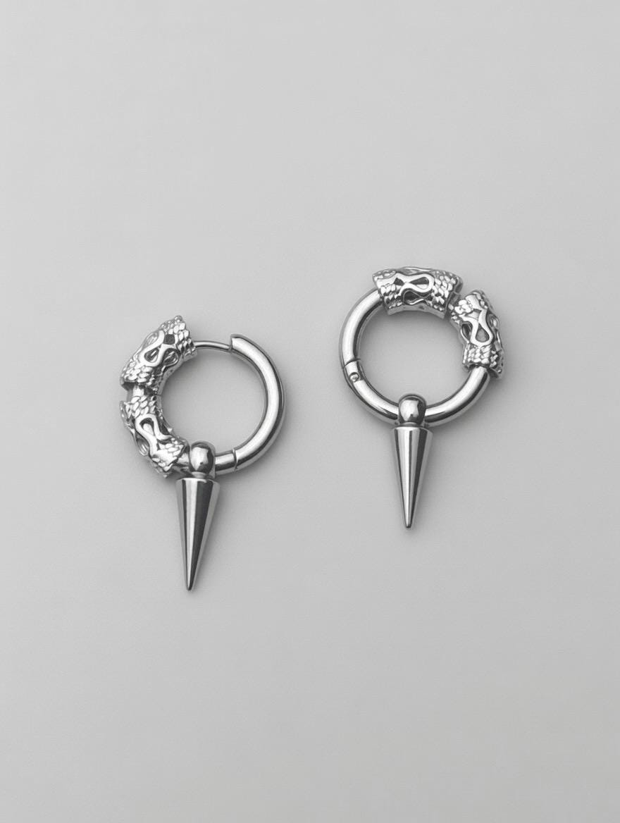 Boucles d’Oreilles Pointes Gravées – Acier Inoxydable | Unisexe, Waterproof & Style Rétro Gothique (Paire)
