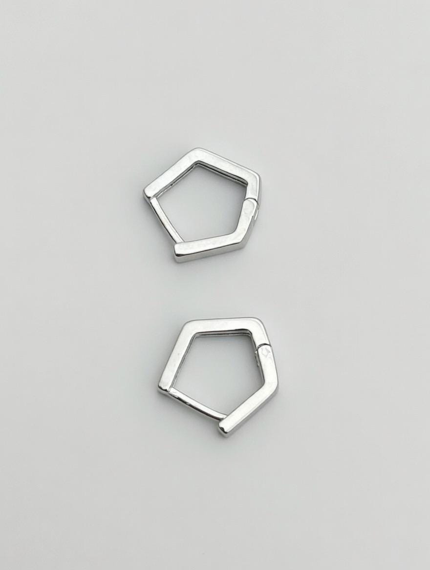 Boucles d’oreilles géométriques asymétriques en argent 925 - Earrings -  Minimalist