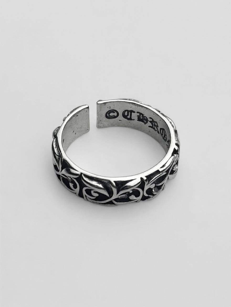 Bague Gothique Gravée Vintage – Acier Inoxydable Unisexe – Ajustable – Style Punk G avec Écriture Noire