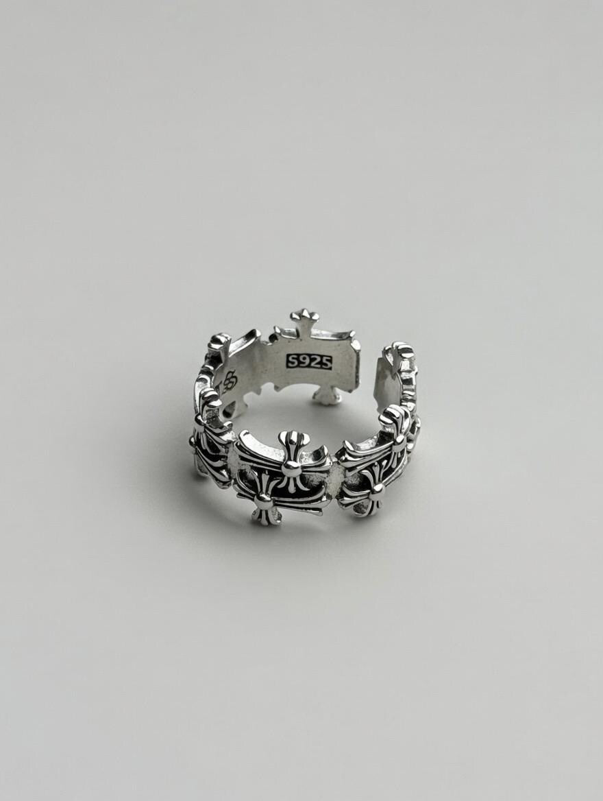 Bague gothique en croix sculptées en argent 925 sterling – Design brute, Dark Grunge, ajustable & unisexe