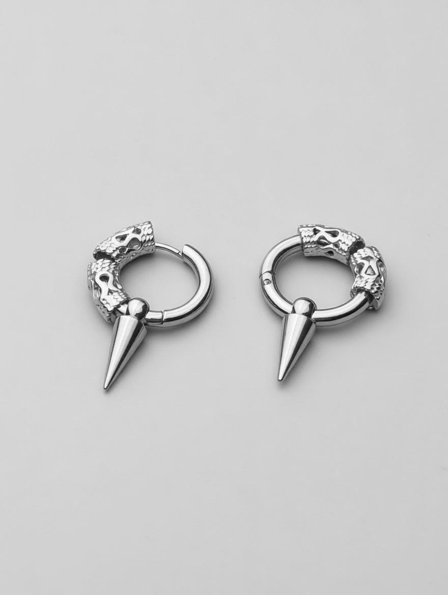 Boucles d’Oreilles Pointes Gravées – Acier Inoxydable | Unisexe, Waterproof & Style Rétro Gothique (Paire)