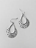 Boucles d’Oreilles Argent 925 Gouttes Texturées Nacrées – Créoles Asymétriques Martelées Boho Chic Él
