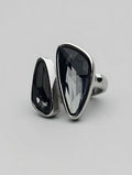 Bague “Obsidienne Asymétrique” – Argent 925, ajustable, pierre noire en verre