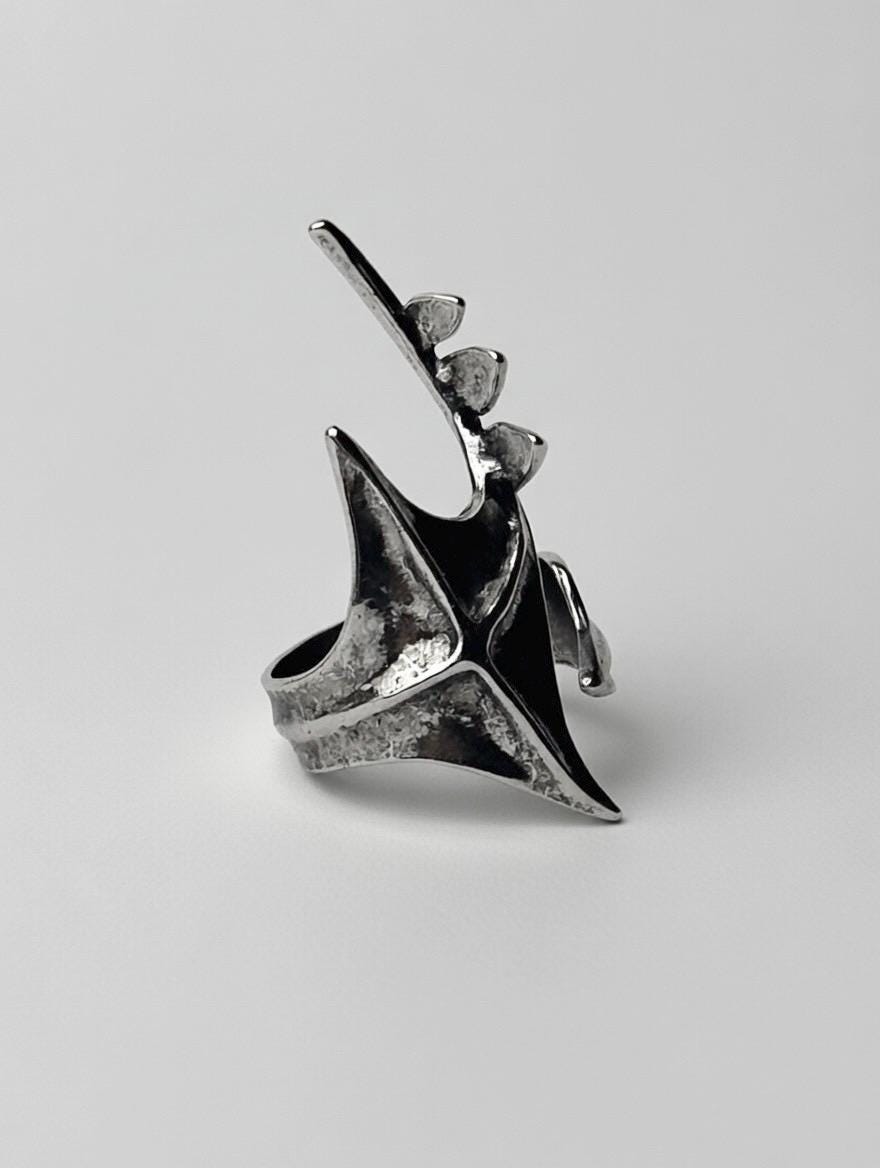 Bague Acier Inoxydable Épines Sculpturales Gothique – Bijou Statement Pointu